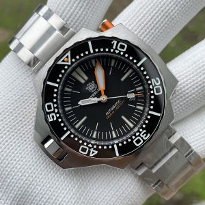 Steeldive 1969 Diver watch 3-Link